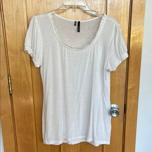 Maurices White Scoop Neck Short Sleeve Tee